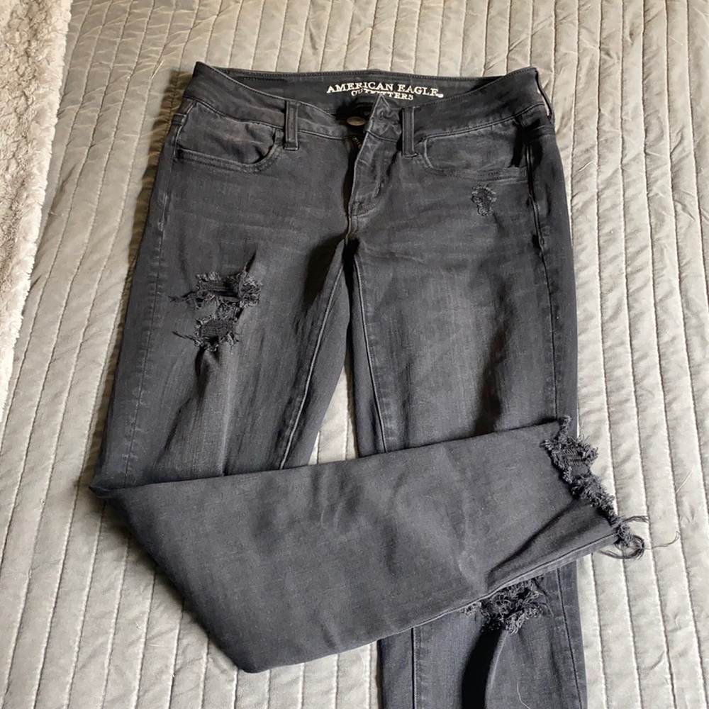 American eagle black ripped skinny jeans